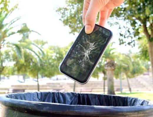 uBreakiFix (Machesney Park, IL)